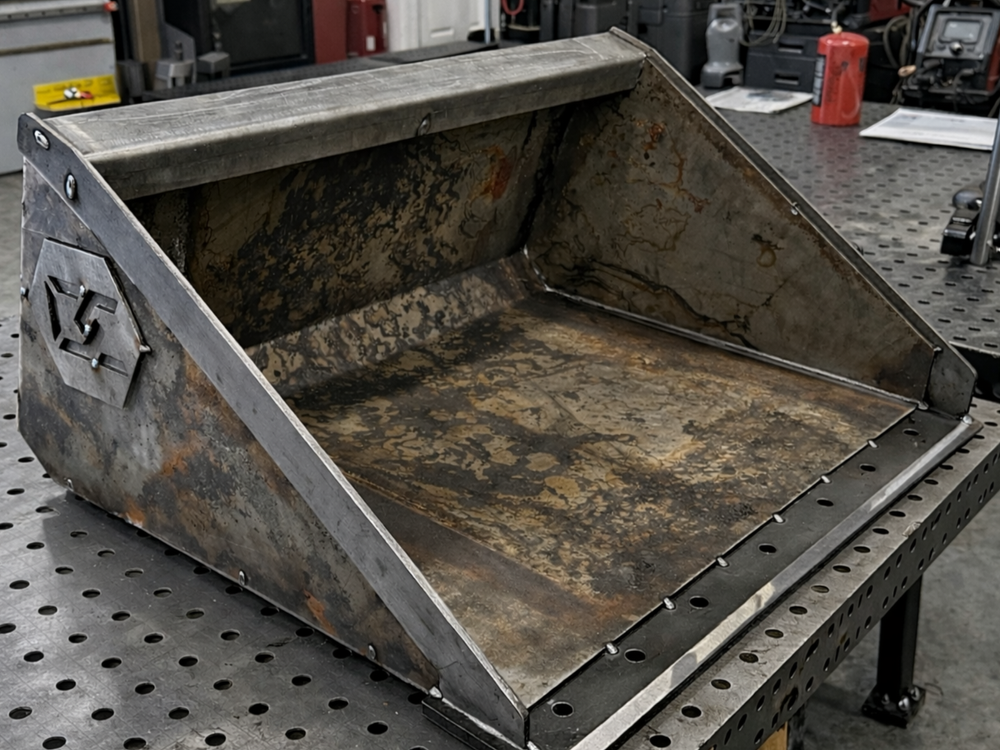 36-inch heavy-duty mini skid steer bucket